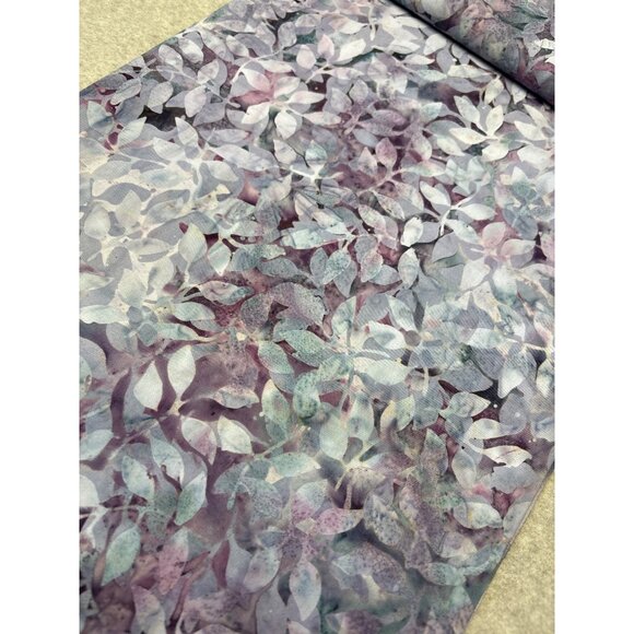 Batik Cotton Fabric with Leaf Pattern 1/2 yard x 44" - Picture 3 of 11